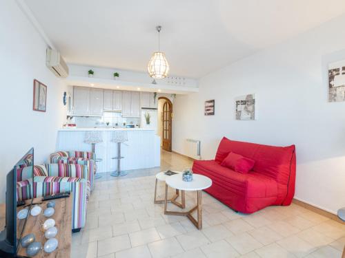 Apartment Sant Maurici by Interhome