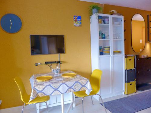 Apartment Résidence Byblos 11 by Interhome