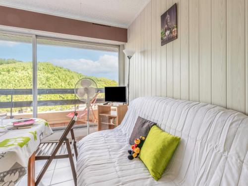 Studio Escale Port-4 by Interhome
