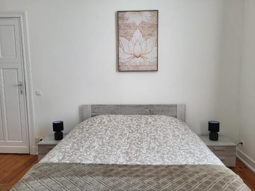 Postel nebo postele na pokoji v ubytování Brussels Bed & Blockchain Private rooms with shared bathroom
