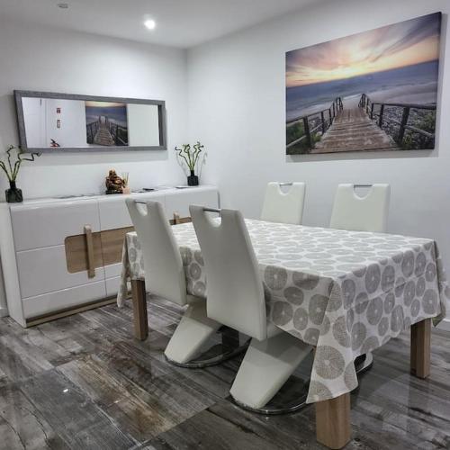 Nandos Apartement