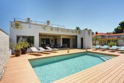 Traumvilla mit Blick auf die Brijuni Inseln, privatem Pool
