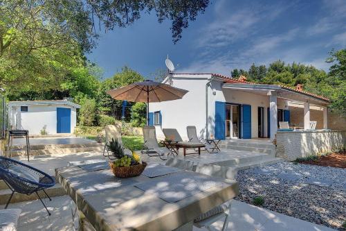 Ferienhaus nur 20 Meter vom Strand entfernt