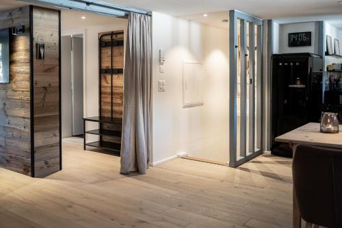 Kuchyň nebo kuchyňský kout v ubytování Loft am See
