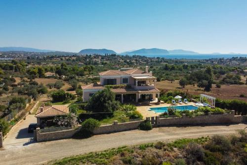 Fotografia z galérie ubytovania Villa Maragel v destinácii Porto Heli