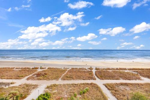 Stunning Oceanfront Views w Pool - Atlantica Towers Condo photo 42