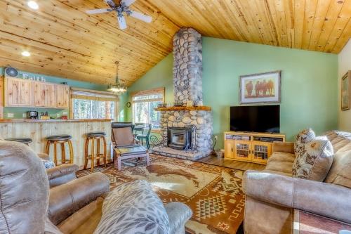 LaPine Grove – Photos 5