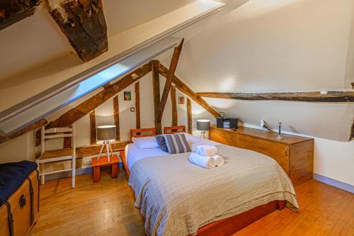 Photo de la galerie de l'établissement Le Saint Salomon - Appartement Duplex, à Vannes