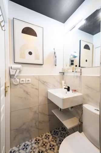 Bagno di WS Tour Eiffel - Laos