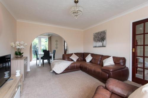 Mitford Close – Photos 3