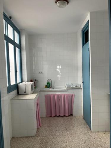 Kuchyňa alebo kuchynka v ubytovaní Bonito apartamento céntrico cerca de Sevilla