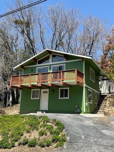 Beautiful Cabin in the mountain