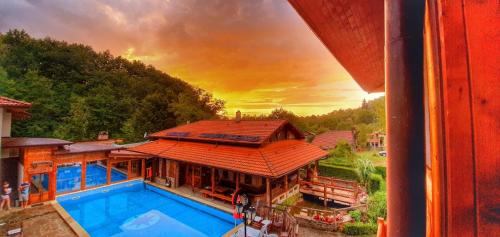 Eco Rai Rekata – Photos 5