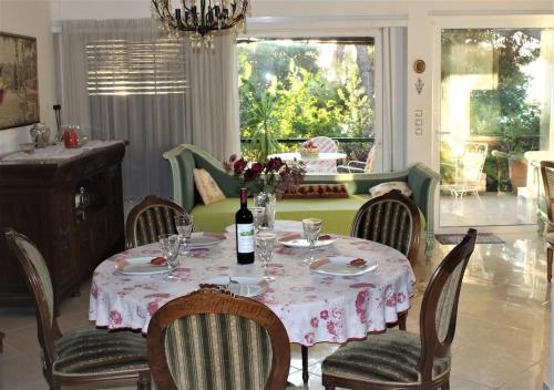 Athens Riviera coast apartment