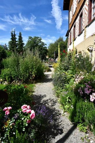 Сад в Landgasthof Rössle - Beim Kräuterwirt