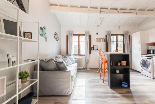 Design Center Florence APT - HomeUnity