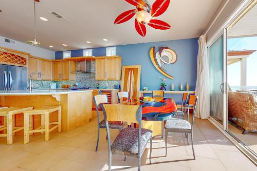 On the Beach - Unit B – Photos 3