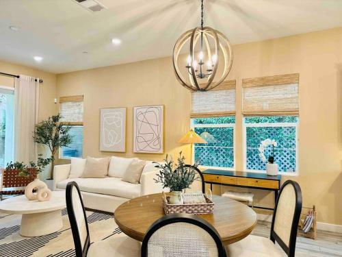 NEW! Beautiful 3BR Home in Central Irvine