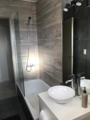 Et badeværelse på Departamento nuevo