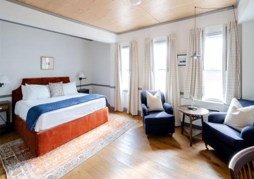 Ein Bett oder Betten in einem Zimmer der Unterkunft Wylder Windham