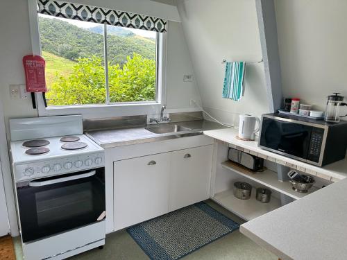 Fotografie z fotogalerie ubytování Pohutukawa Coastal Chalets v destinaci Coromandel Town