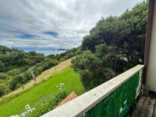 Fotografie z fotogalerie ubytování Pohutukawa Coastal Chalets v destinaci Coromandel Town
