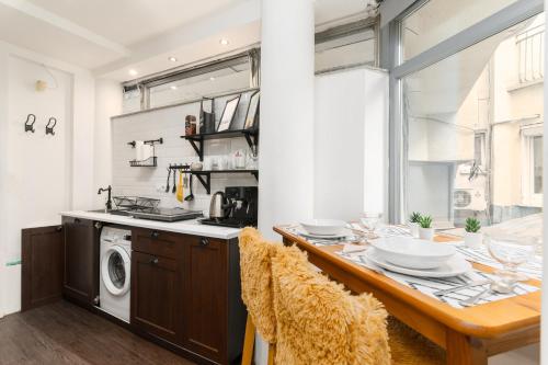 Cheerful studio Budapest downtown