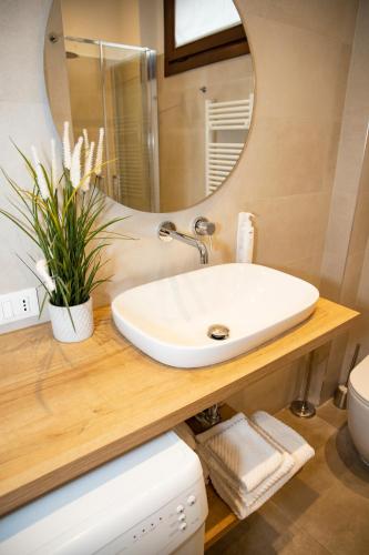 Ένα μπάνιο στο Easy Milano Apartment Navigli