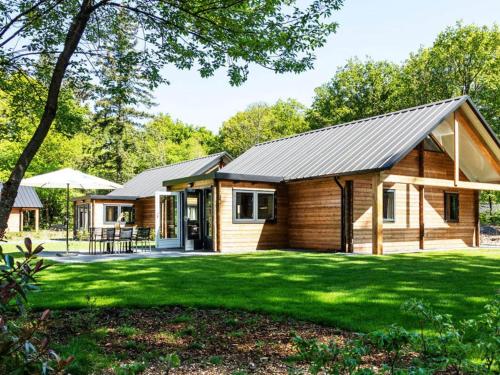 Stylish holiday home in Soesterberg with private garden