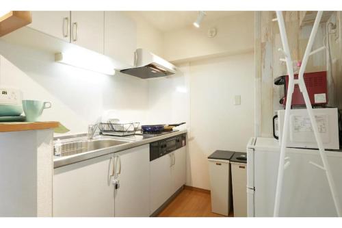 Autumn Apartment Shinjuku