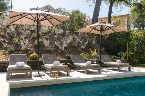 Piscine de l'établissement Le Vallon de Valrugues Hotel Spa & Villas ou située à proximité