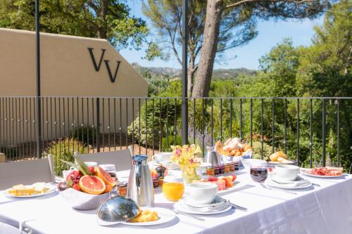 Nourriture dans l'hôtel ou à proximité
