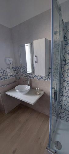 B&B Villa Noemi tesisinde bir banyo