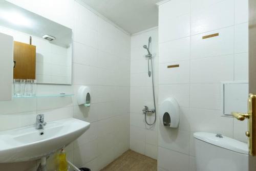 Ένα μπάνιο στο Cosy room in the center of Bansko