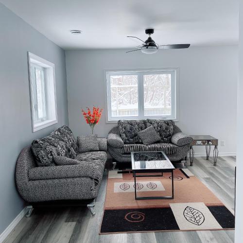 Rideau River Retreat 30