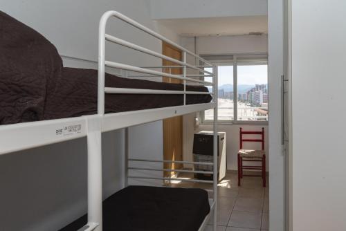 Habitación con 2 literas y balcón. en Santa Marta, I- A 10-29, en Cullera