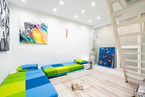 For You Rentals Teatro Real Plaza Apartment TEMPORAL Saint Martin Madrid TRU50