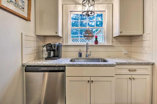 a kitchen with a dishwasher and a sink and a window at Lexington Vacation Rental 1 Mi to UK! in Lexington
