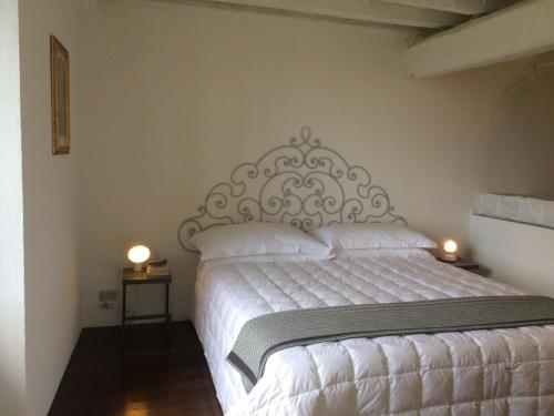 Postel nebo postele na pokoji v ubytování Seaside villa between Portofino and Cinque Terre