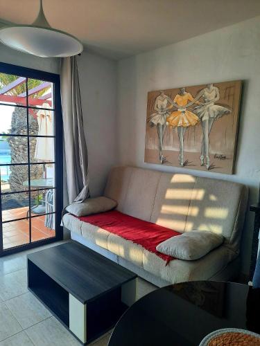 Ruang duduk di Sun beach Caleta 24