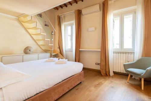 Modern & Bright in Oltrarno, Steps to Boboli & Pitti