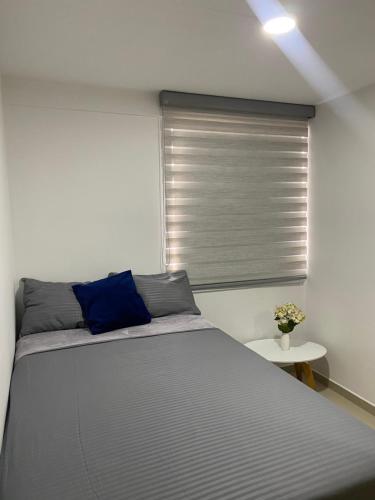 Postel nebo postele na pokoji v ubytování Hermoso, moderno y confortable apartamento.