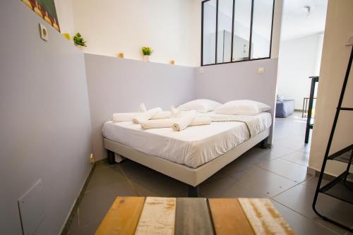 Gallery image of Le Studiozen YourHostHelper in Narbonne