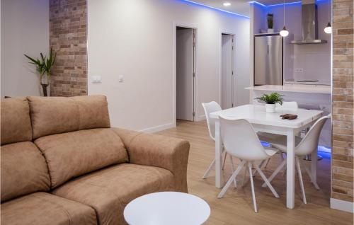 Nice Apartment In Conil De La Frontera With Wifi