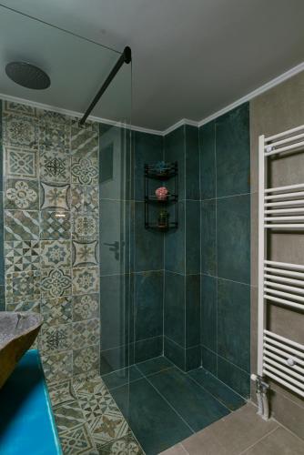 NewVintage Apartment