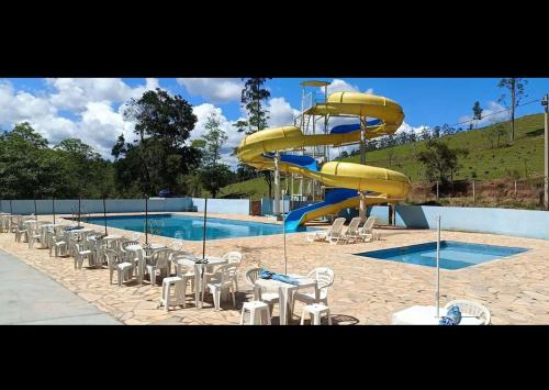 Casa de campo com acesso ao Pilar Clube de Tiro