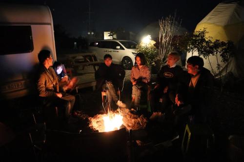 Ospiti di Jeju Starlight Glamping