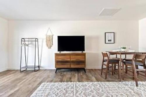 Couples Studio 3 W full kitchen – Photos 3