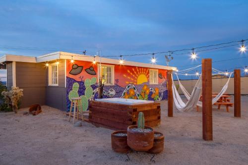 Bronco's Casita - Outdoor Tub, Hammocks and Dark Skies! home