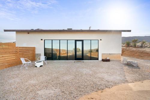 Back Haus - Views, Dark Skies and Fire Pit! home